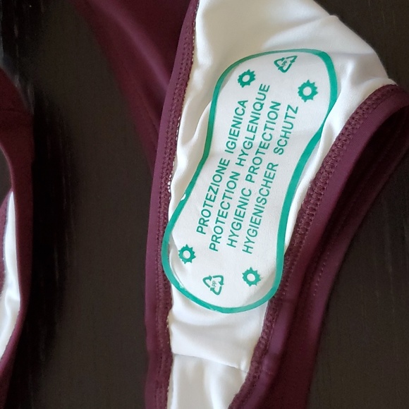 💙 4/$20 Thong Swim Bottoms - Picture 5 of 5